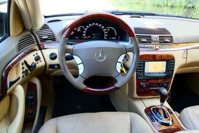 Mercedes-Benz S-Klasse (2005) thumbnail 2