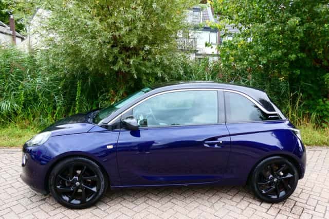 Opel Adam (2014) thumbnail 4