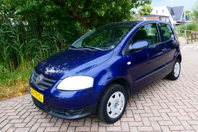 Volkswagen Fox (2006) thumbnail 1