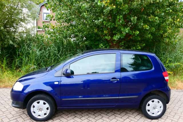Volkswagen Fox (2006) thumbnail 4