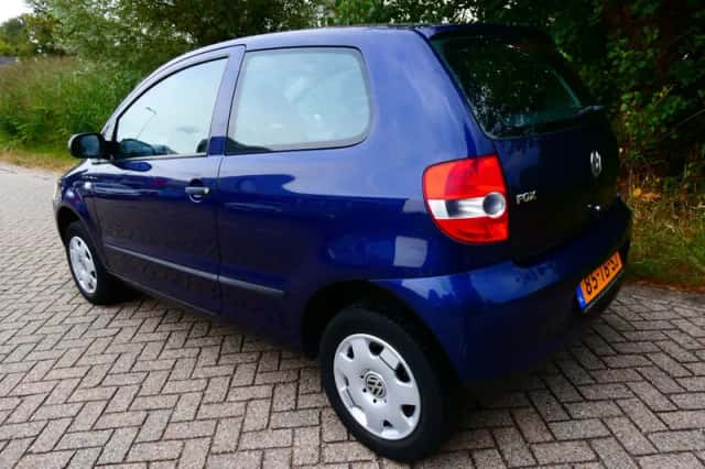 Volkswagen Fox (2006) thumbnail 5