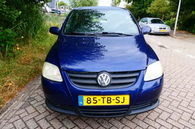 Volkswagen Fox (2006) thumbnail 6