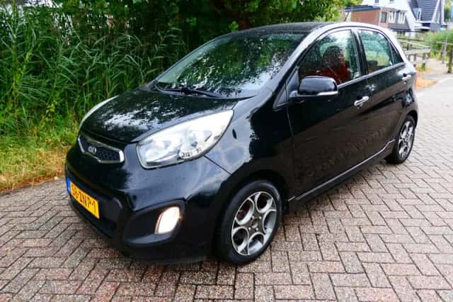 Kia Picanto (2013) thumbnail 1