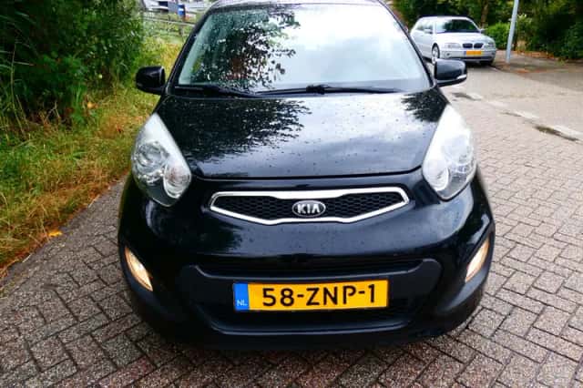 Kia Picanto (2013) thumbnail 6