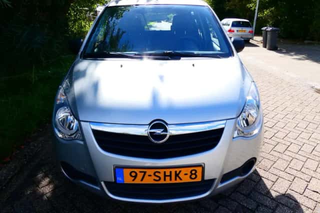 Opel Agila (2011) thumbnail 6