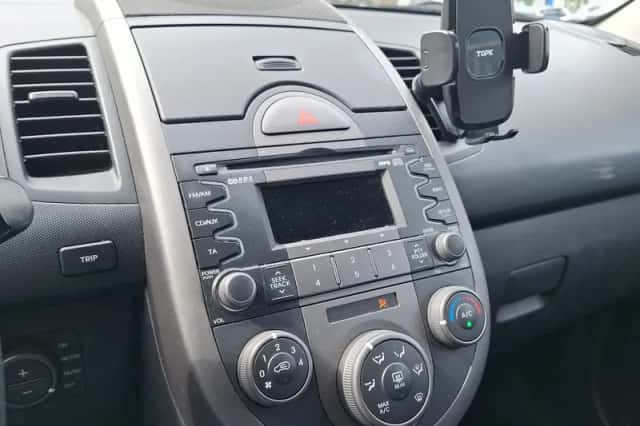 Kia Soul (2009) thumbnail 5