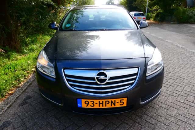 Opel Insignia (2009) thumbnail 6