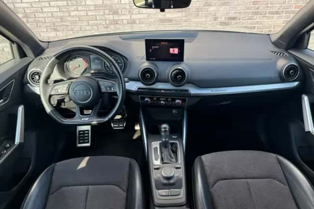 Audi Q2 (2019) thumbnail 2