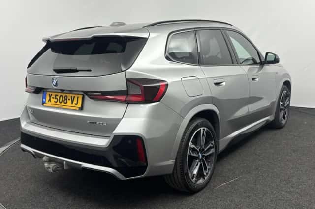 BMW X1 (2023) thumbnail 2