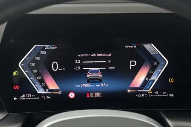 BMW X1 (2023) thumbnail 4