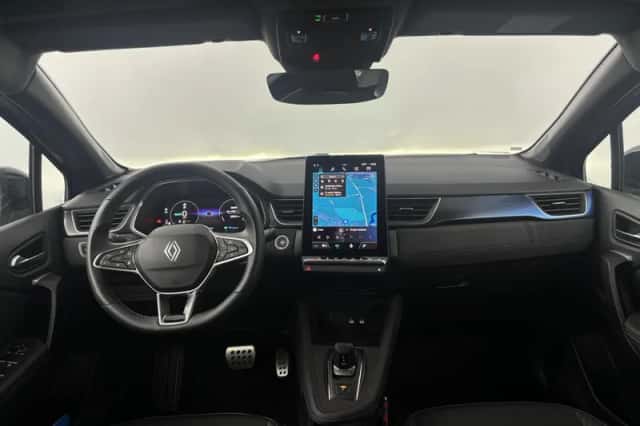 Renault Captur (2025) thumbnail 4