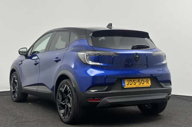 Renault Captur (2025) thumbnail 6