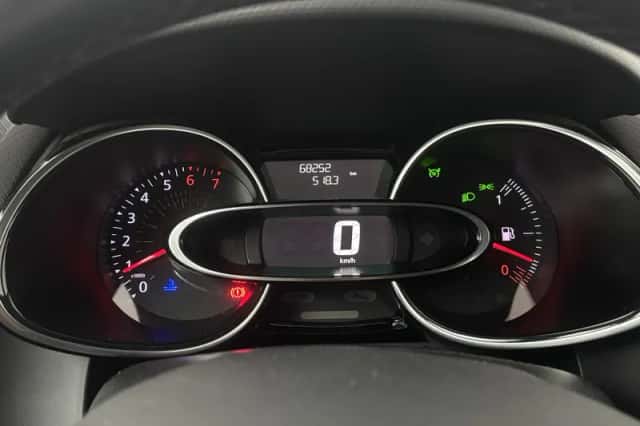 Renault Clio (2018) thumbnail 4