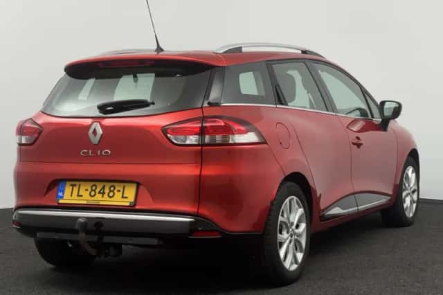 Renault Clio (2018) thumbnail 2