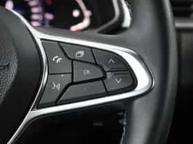Renault Captur (2022) thumbnail 14