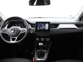 Renault Captur (2022) thumbnail 3