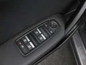 Renault Captur (2022) thumbnail 21