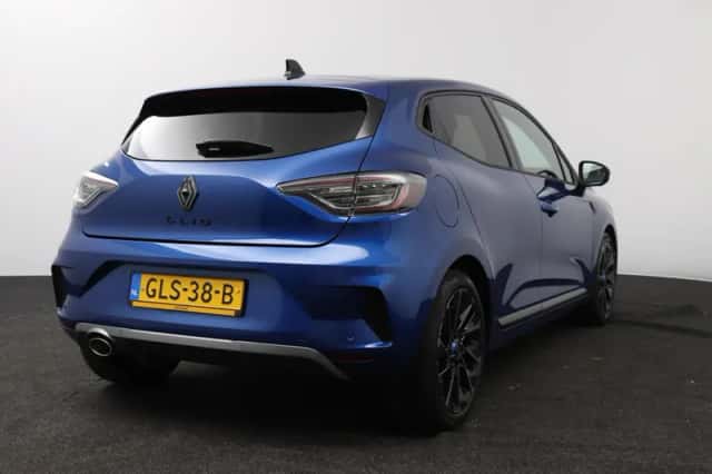 Renault Clio (2024) thumbnail 2