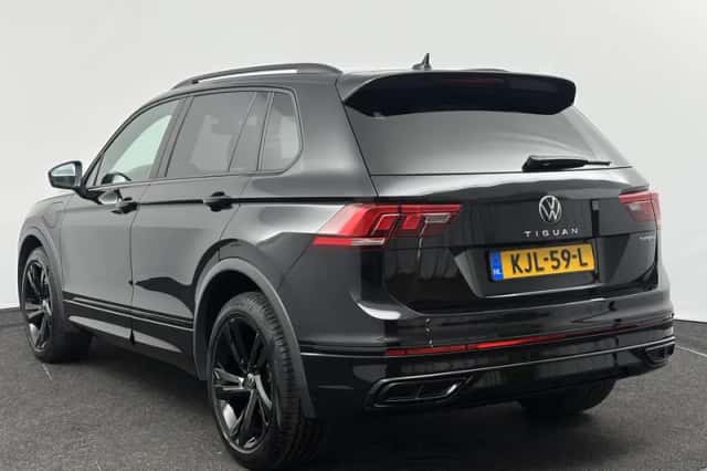 Volkswagen Tiguan (2022) thumbnail 6