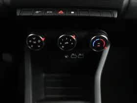 Renault Clio (2024) thumbnail 24