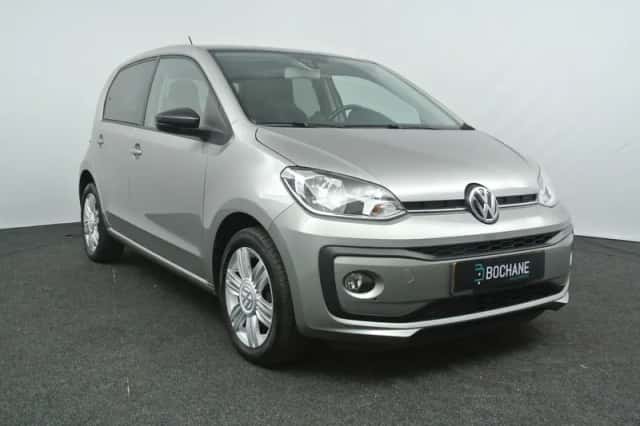Volkswagen Up! (2020) thumbnail 5