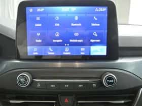 Ford Focus (2021) thumbnail 23