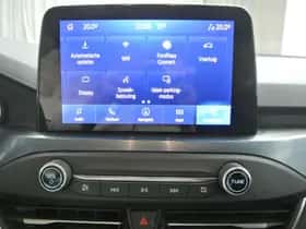 Ford Focus (2021) thumbnail 24