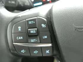 Ford Focus (2021) thumbnail 32