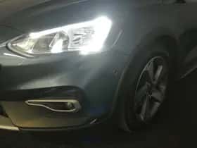 Ford Focus (2021) thumbnail 40