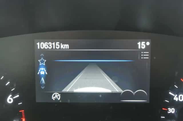 Ford Focus (2021) thumbnail 5