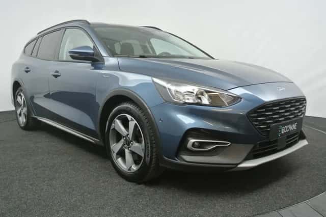 Ford Focus (2021) thumbnail 6