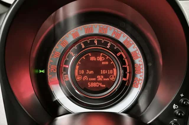 Fiat 500C (2020) thumbnail 4
