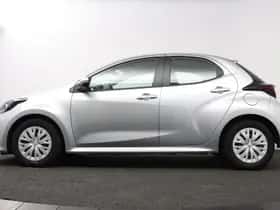 Toyota Yaris (2022) thumbnail 13
