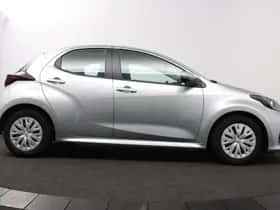 Toyota Yaris (2022) thumbnail 15