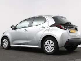 Toyota Yaris (2022) thumbnail 6