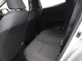 Toyota Yaris (2022) thumbnail 10