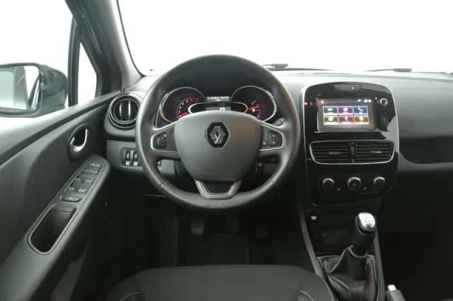 Renault Clio (2020) thumbnail 3