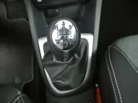 Renault Clio (2014) thumbnail 19