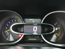Renault Clio (2014) thumbnail 4