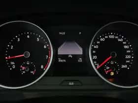Volkswagen Tiguan (2022) thumbnail 4