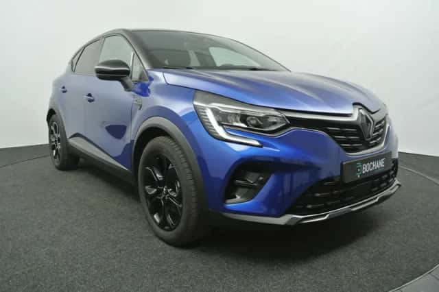 Renault Captur (2022) thumbnail 5
