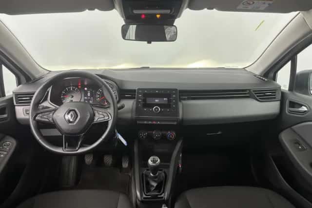 Renault Clio (2019) thumbnail 3