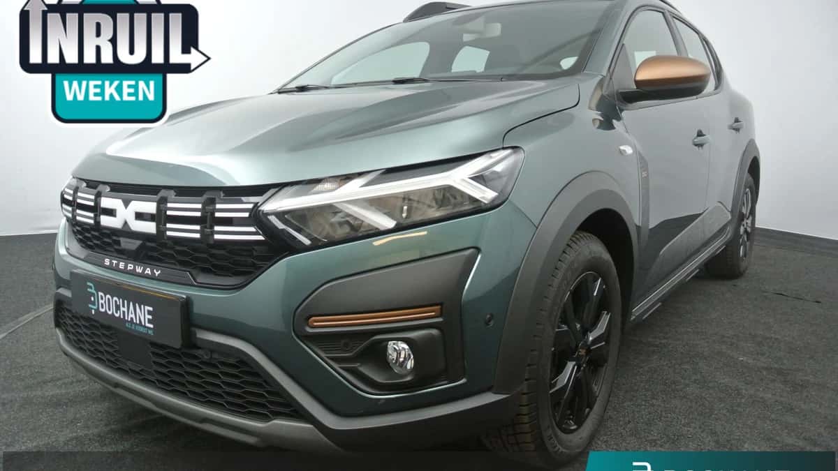 Dacia Sandero Stepway (2023) — foto 1