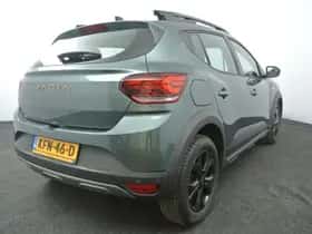 Dacia Sandero Stepway (2023) thumbnail 2