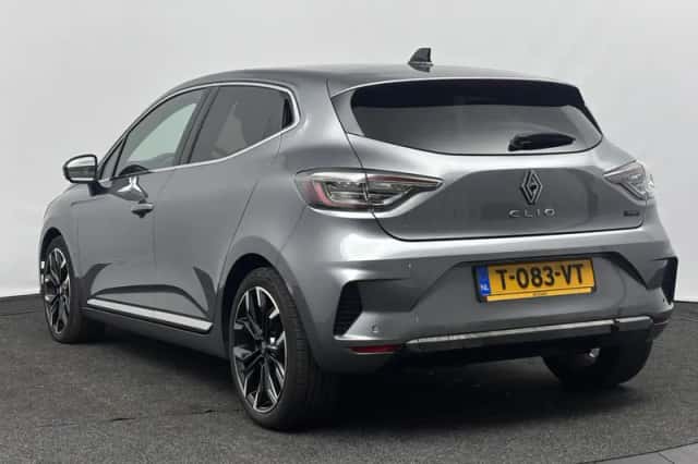 Renault Clio (2023) thumbnail 6