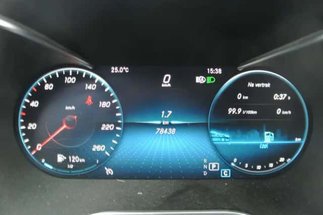 Mercedes-Benz C-Klasse (2019) thumbnail 4