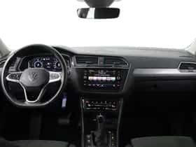 Volkswagen Tiguan (2024) thumbnail 3