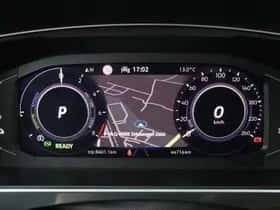 Volkswagen Tiguan (2024) thumbnail 4