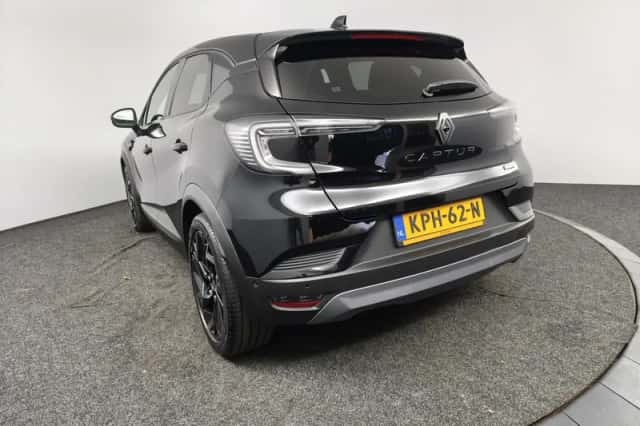 Renault Captur (2025) thumbnail 6