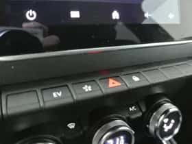 Renault Clio (2021) thumbnail 21